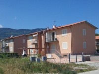 Tinteggiatura esterna e interna di 9 palazzine presso Campo nell'Elba