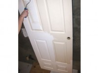 Esempio verniciatura porta in legno